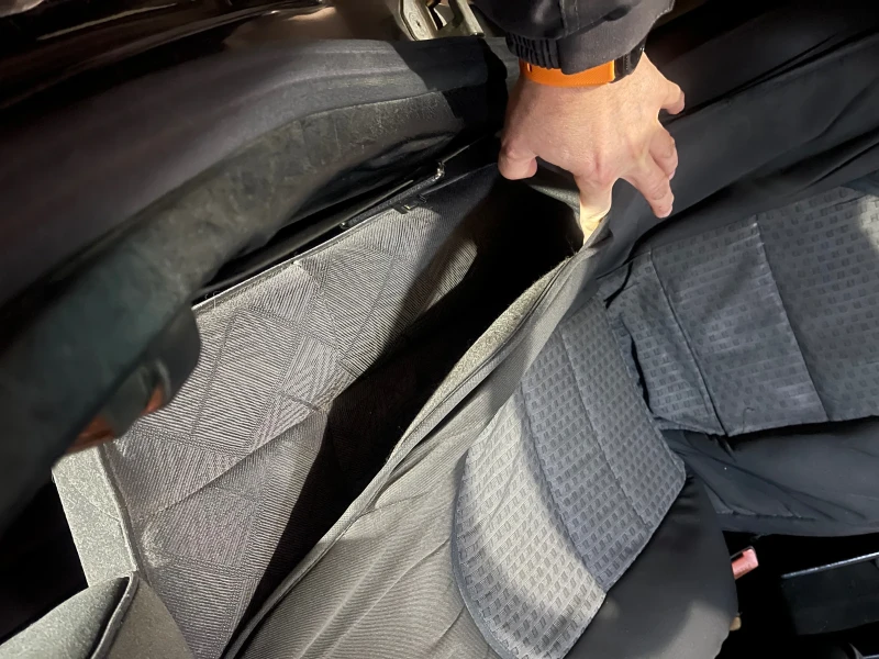 Mercedes-Benz 124 Е200, снимка 13 - Автомобили и джипове - 52438843