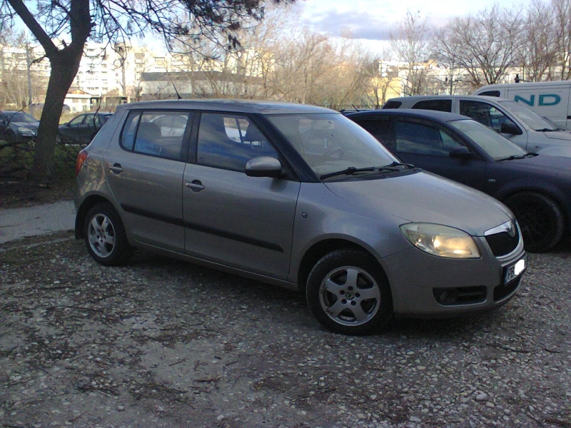 Skoda Fabia * * КЛИМАТИК* * , снимка 6 - Автомобили и джипове - 53106918