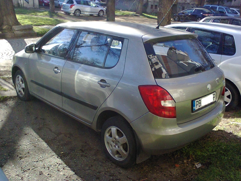 Skoda Fabia * * КЛИМАТИК* * , снимка 16 - Автомобили и джипове - 53106918