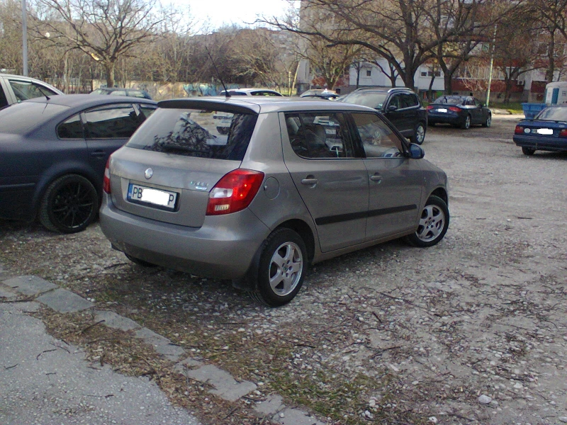 Skoda Fabia * * КЛИМАТИК* * , снимка 5 - Автомобили и джипове - 53106918
