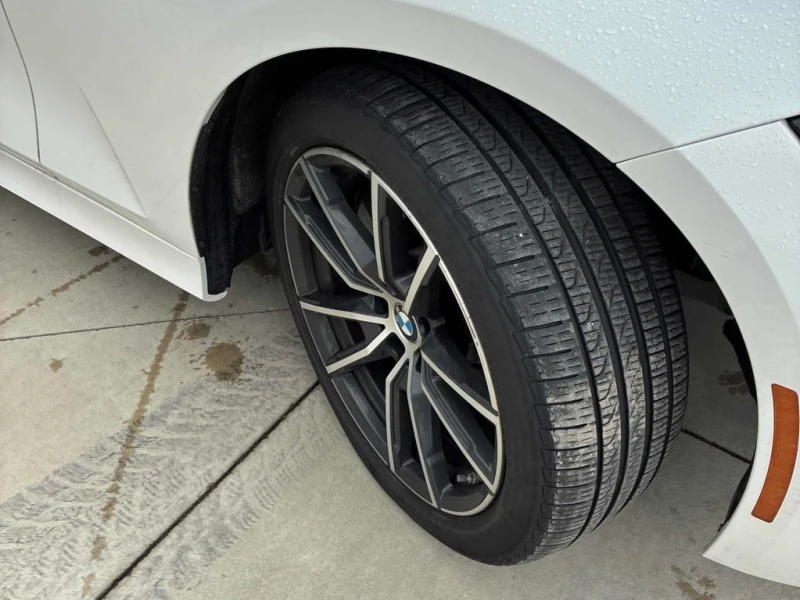 BMW 330 * 330i xDrive * CARFAX * БЕЗ ПЪРВОНАЧАЛНА ВНОСКА, снимка 7 - Автомобили и джипове - 53143584