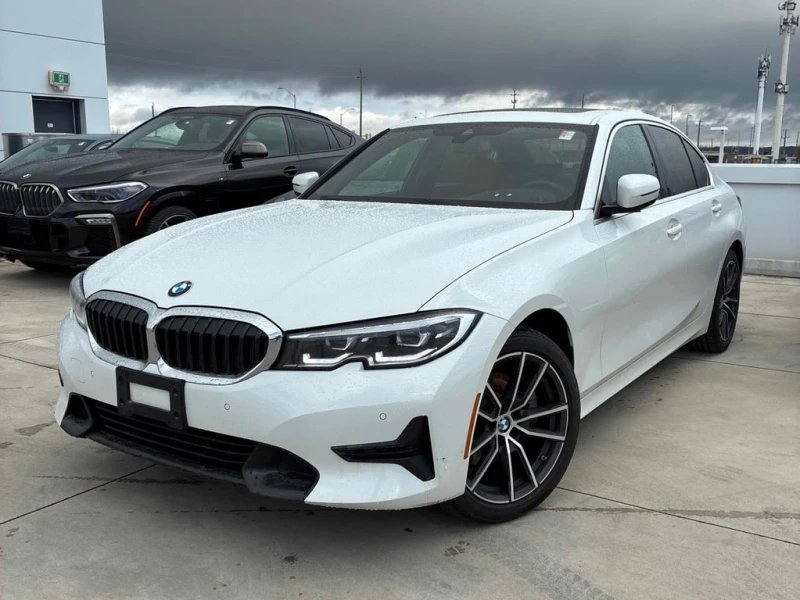 BMW 330 * 330i xDrive * CARFAX * БЕЗ ПЪРВОНАЧАЛНА ВНОСКА