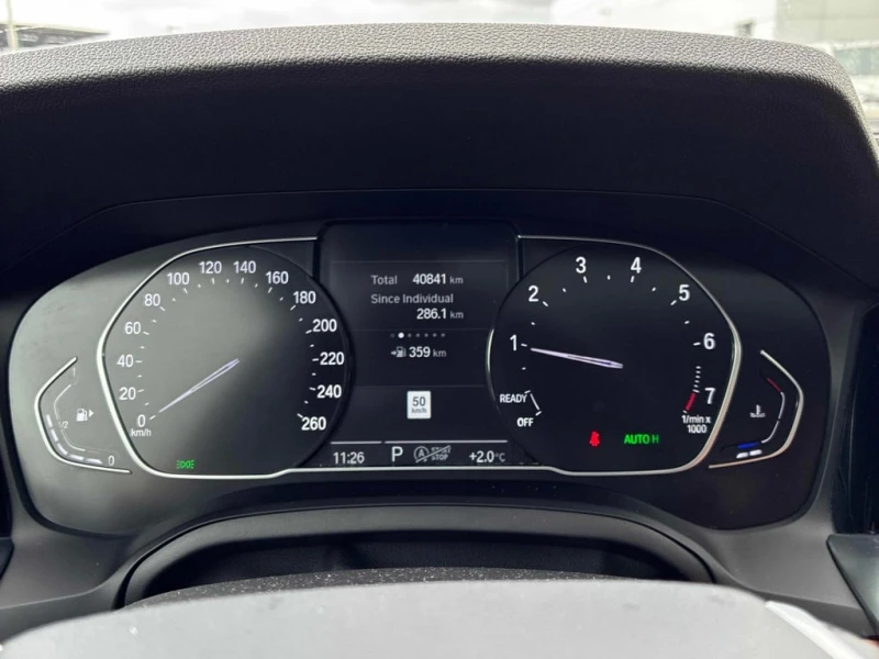 BMW 330 * 330i xDrive * CARFAX * БЕЗ ПЪРВОНАЧАЛНА ВНОСКА, снимка 8 - Автомобили и джипове - 53143584