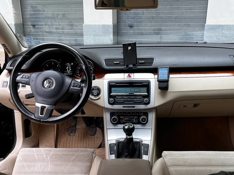VW Passat, снимка 5 - Автомобили и джипове - 53514150