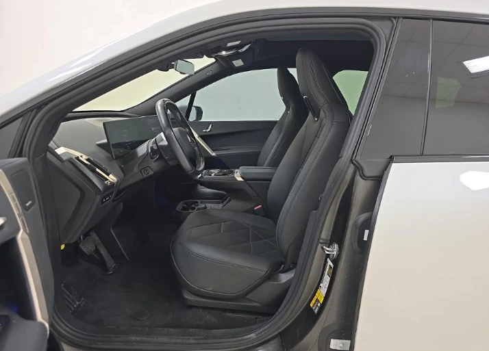 BMW iX, снимка 7 - Автомобили и джипове - 54743537