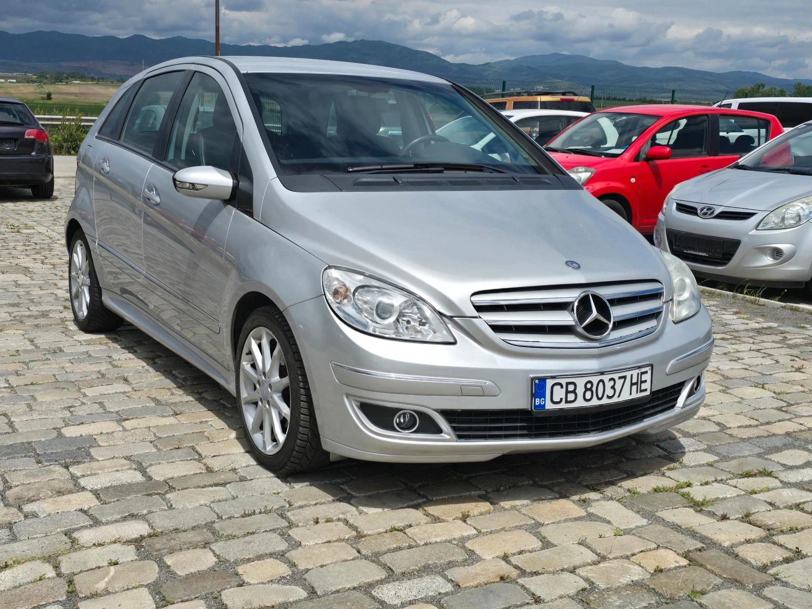 Mercedes-Benz B 180 CDI ОБСЛУЖЕН ВСИЧКО ПЛАТЕНО - изображение 3