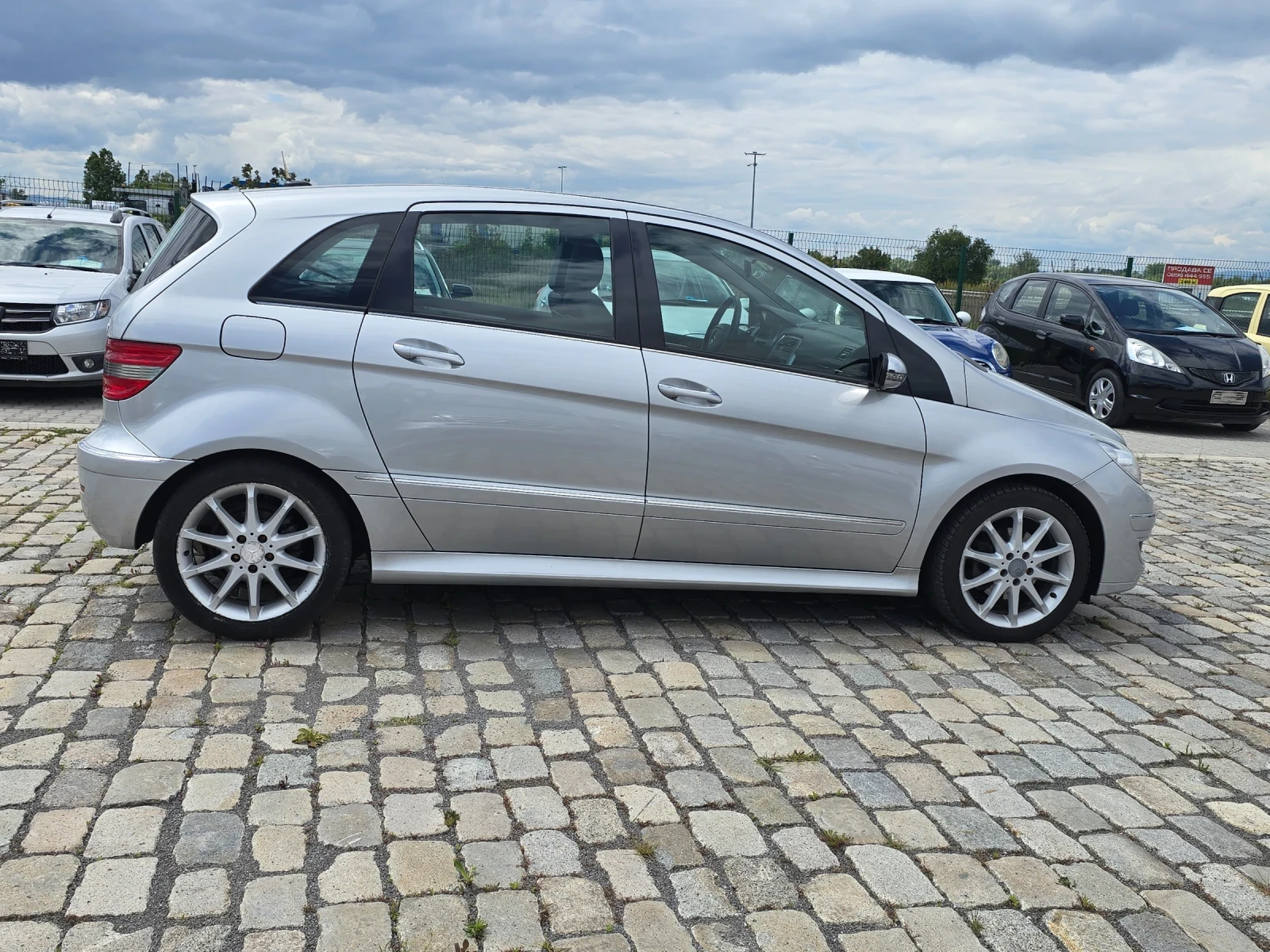 Mercedes-Benz B 180 CDI ОБСЛУЖЕН ВСИЧКО ПЛАТЕНО - изображение 5