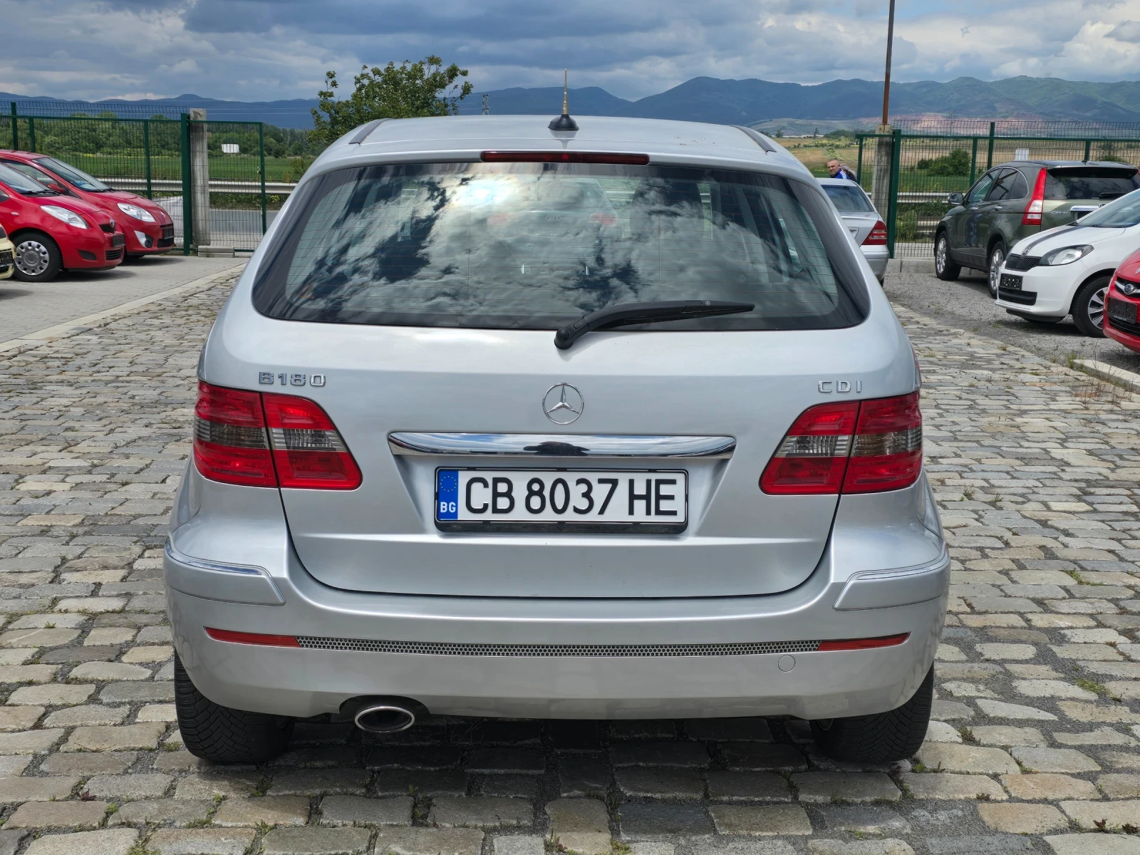Mercedes-Benz B 180 CDI ОБСЛУЖЕН ВСИЧКО ПЛАТЕНО - изображение 7