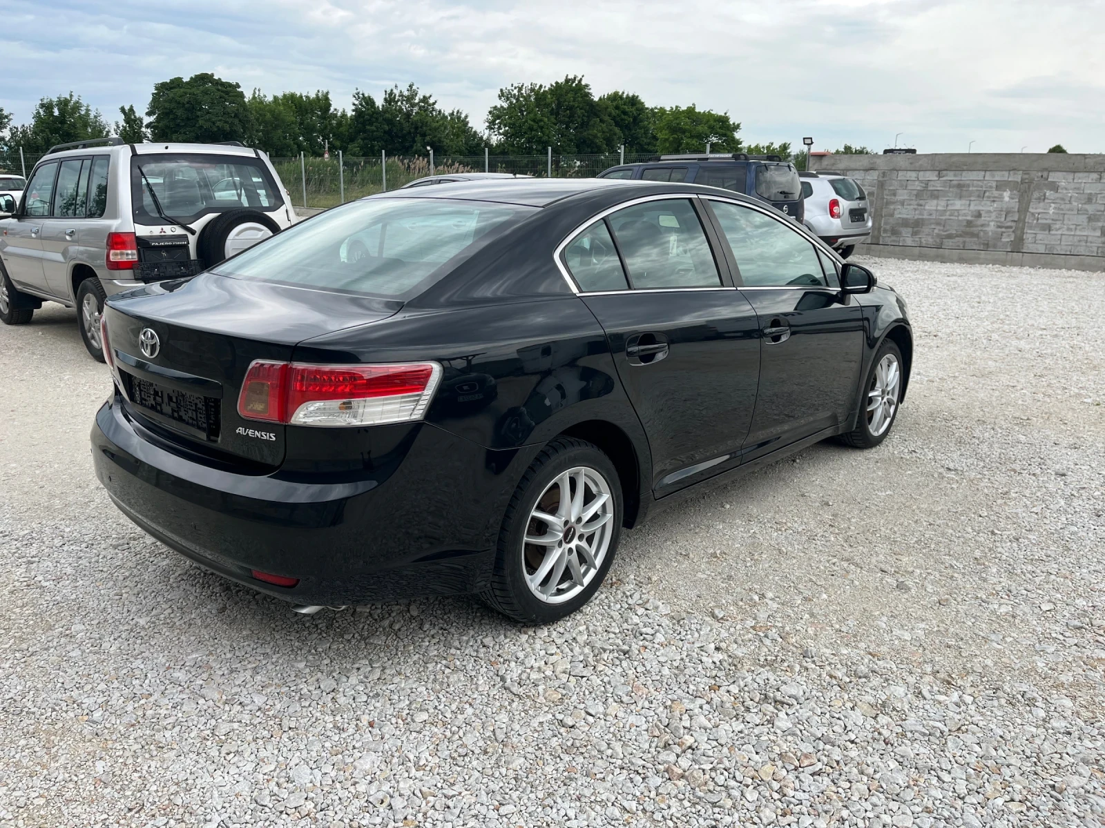 Toyota Avensis 1.8 VVTI - изображение 5