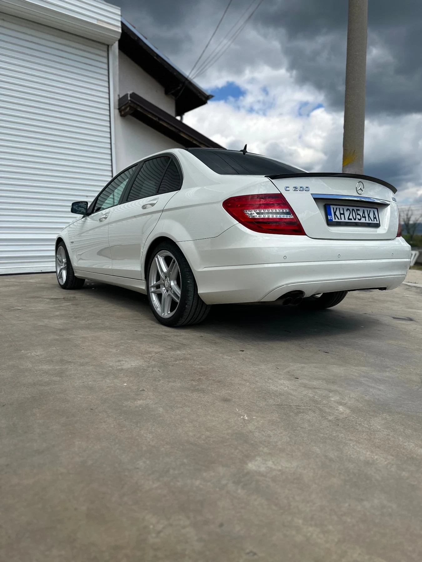 Mercedes-Benz C 200  - изображение 6