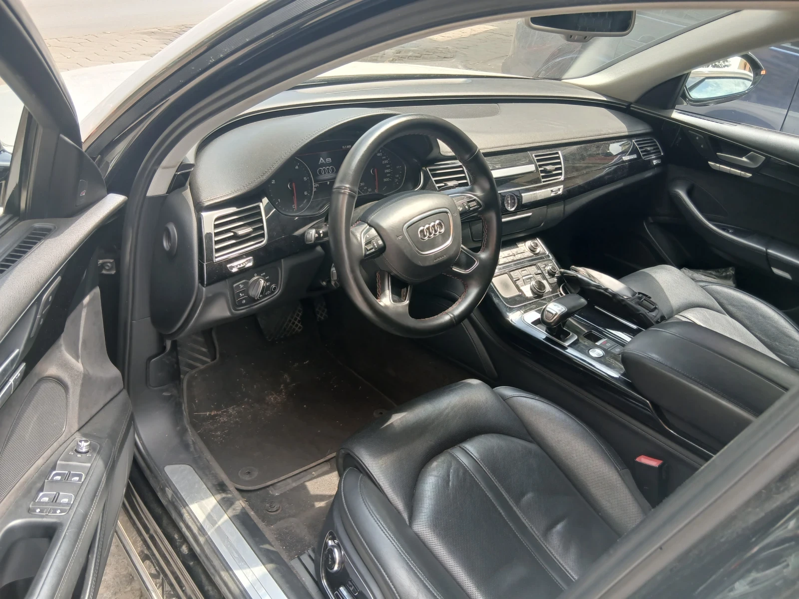 Audi A8  - изображение 4