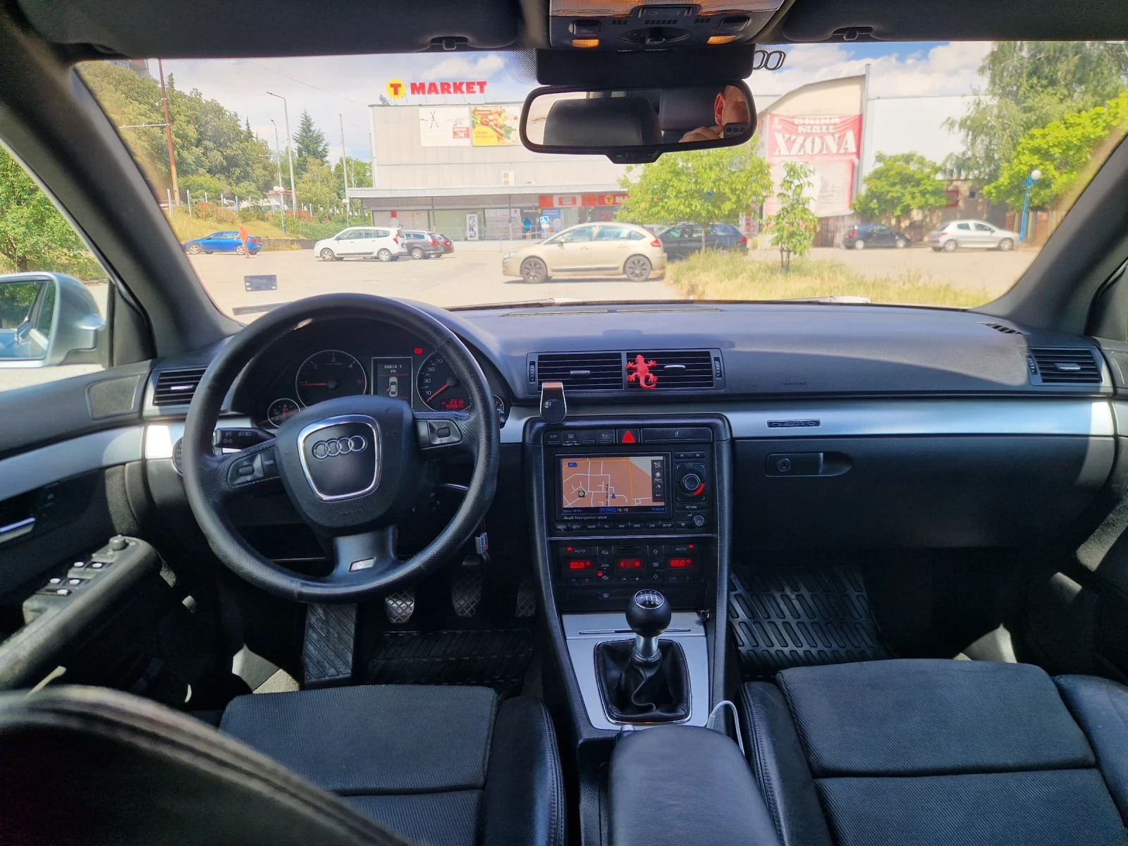 Audi A4  2.0TDI 140 кс quattro S-Line - изображение 9