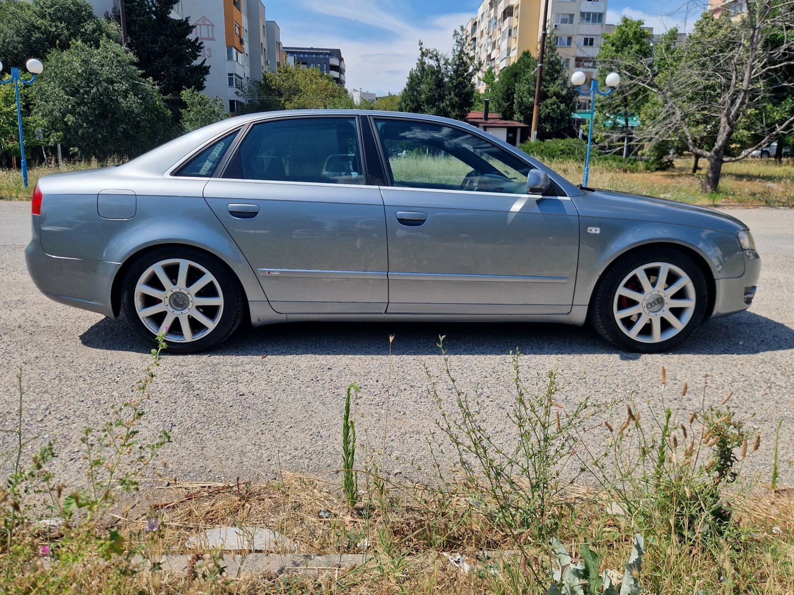 Audi A4  2.0TDI 140 кс quattro S-Line - изображение 7