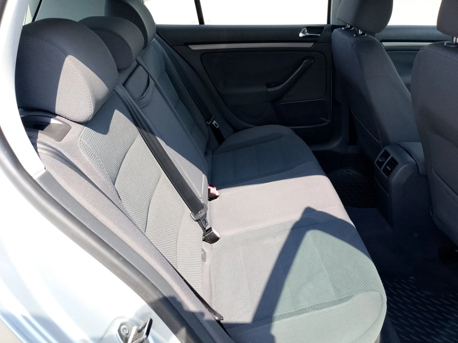 VW Golf 1.9 TDI  - изображение 7