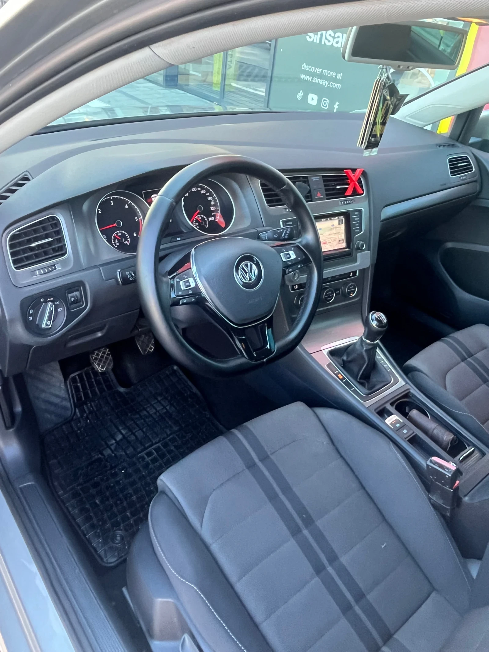 VW Golf 1.6TDI Bluemotion 110к.с 6-скорости - изображение 6