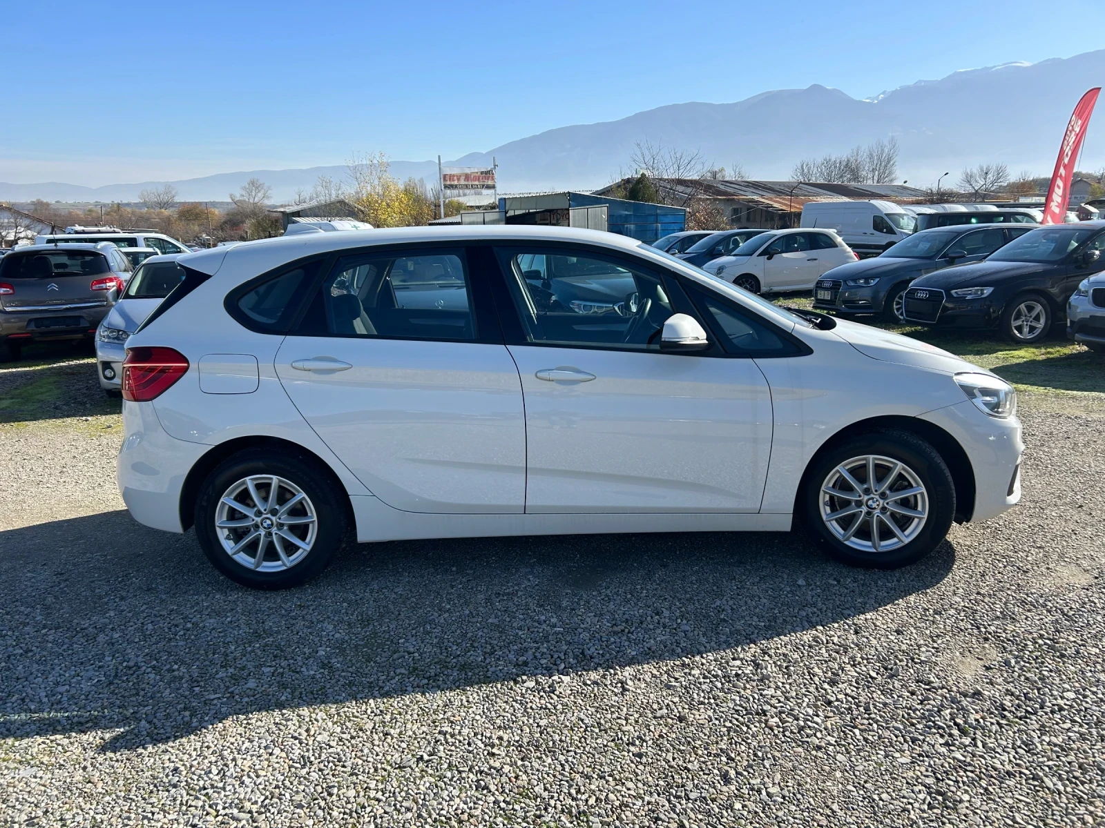 BMW 216 euro6 - изображение 4