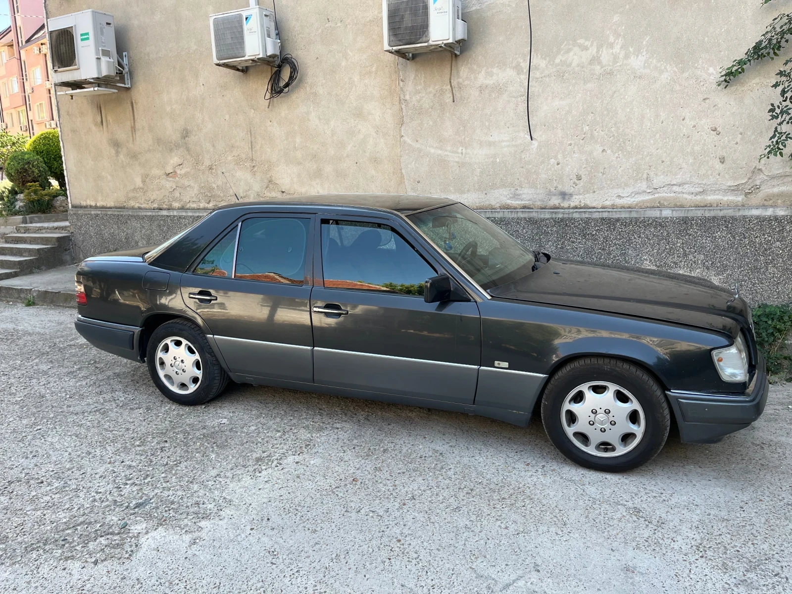 Mercedes-Benz 124 Е200 - изображение 6