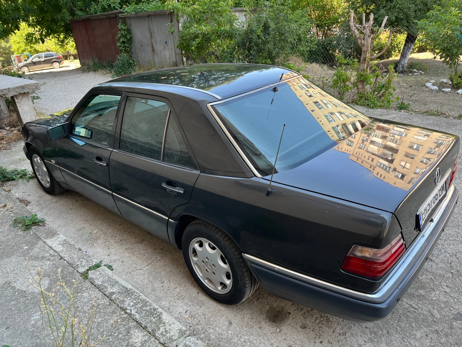 Mercedes-Benz 124 200 | Mobile.bg   1