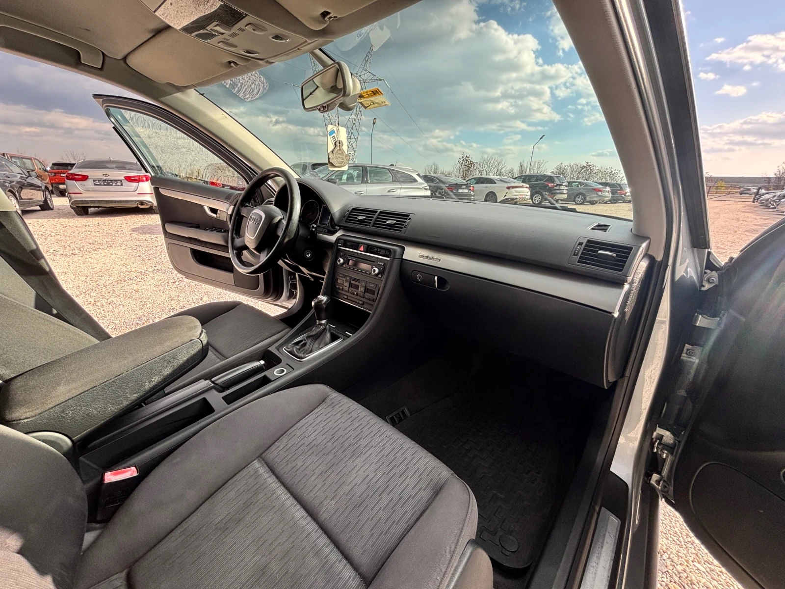 Audi A4 2.0TDI/S-LINE/4X4 - изображение 5