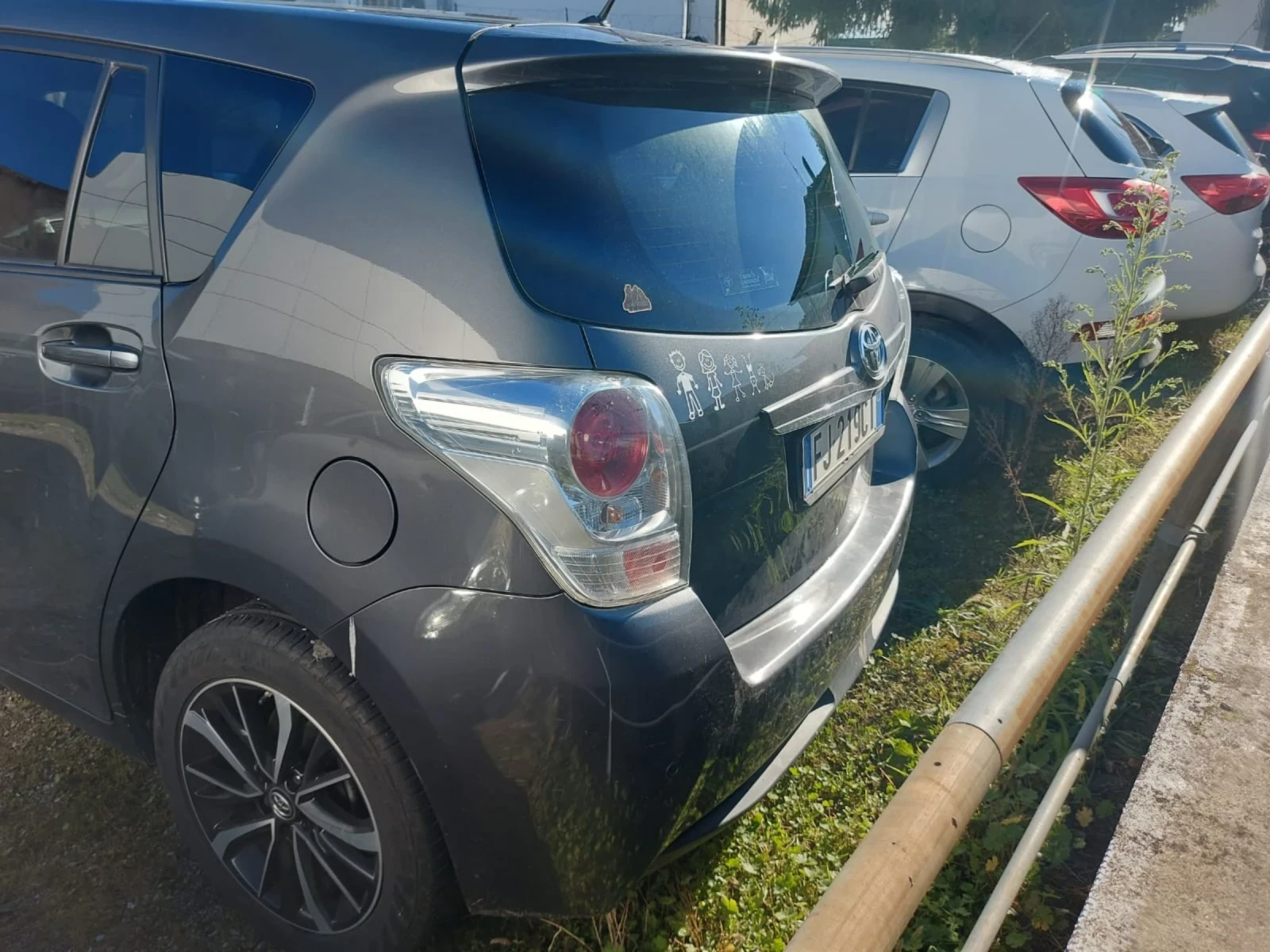 Toyota Verso ОЧАКВАН ВНОС/НАВИ/КАМЕРА/ПАНОРАМА/140000 КМ - изображение 6