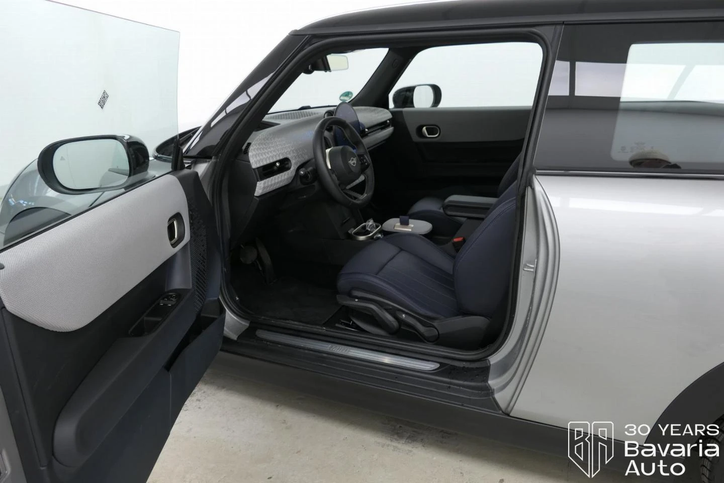 Mini Cooper C 1, 5 Steptronic Favoured Trim | Mobile.bg   5