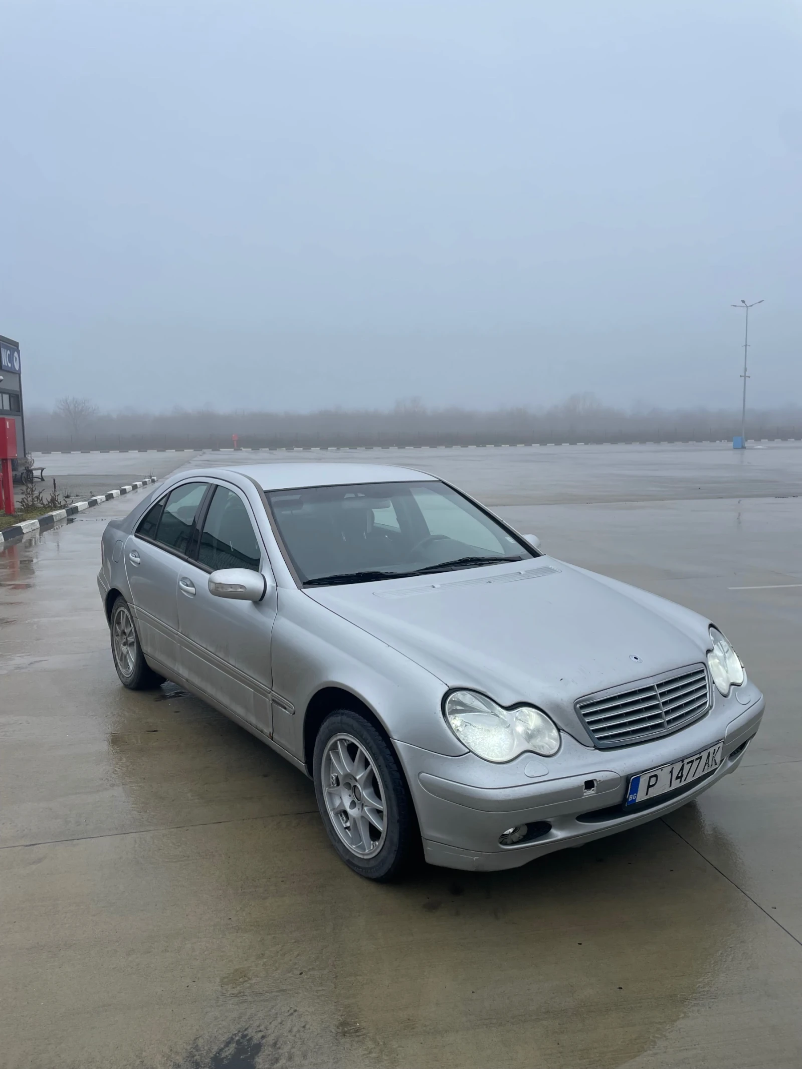 Mercedes-Benz C 220  - изображение 2