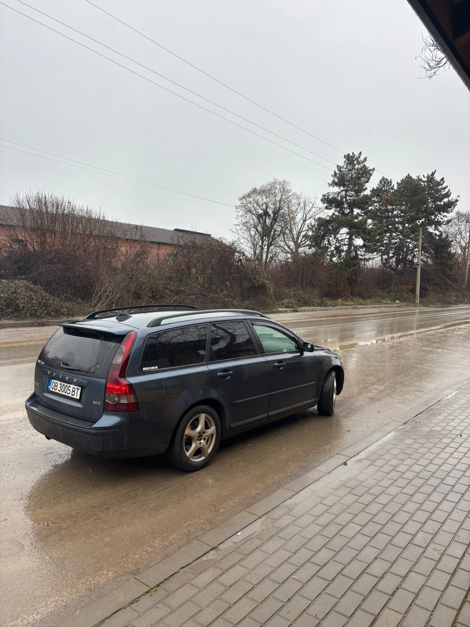 Volvo V50  - изображение 2