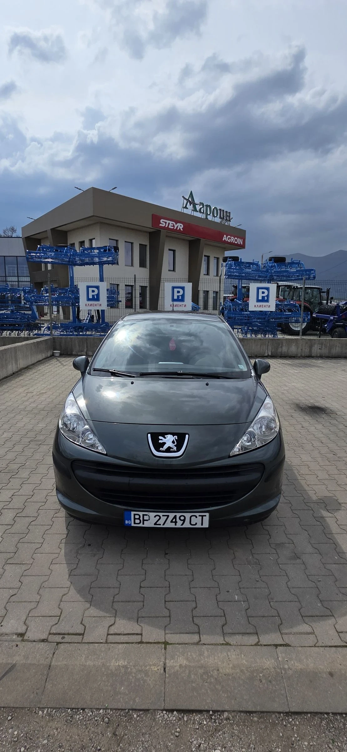 Peugeot 207