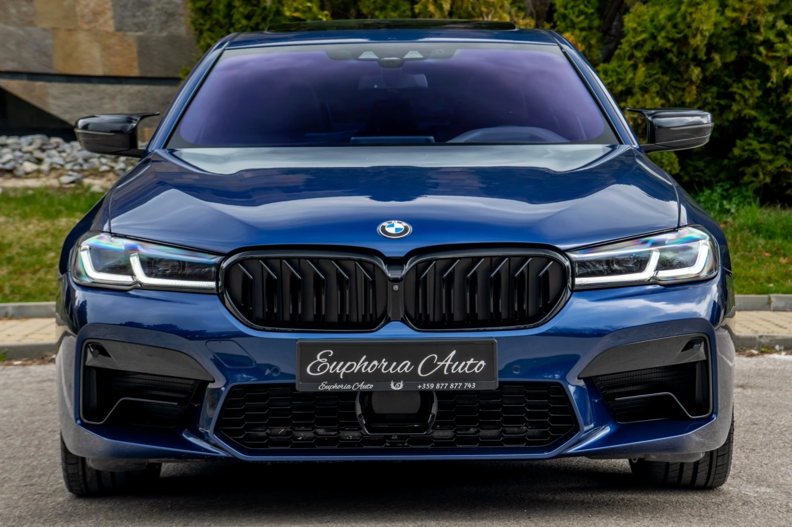 BMW 540 I* X-DRIVE* M-SPORT* LCI* CARBON* MASSAGE* 3XTV, снимка 8 - Автомобили и джипове - 53991335