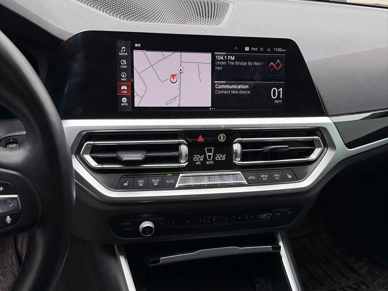 BMW 330 i xDrive/ШИБИДАХ/ВТОРИ ГУМИ И ДЖАНТИ, снимка 9 - Автомобили и джипове - 54057539