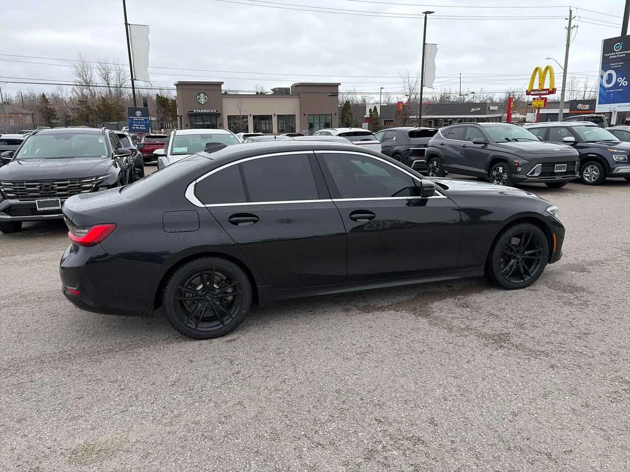 BMW 330 i xDrive/ШИБИДАХ/ВТОРИ ГУМИ И ДЖАНТИ, снимка 4 - Автомобили и джипове - 54057539