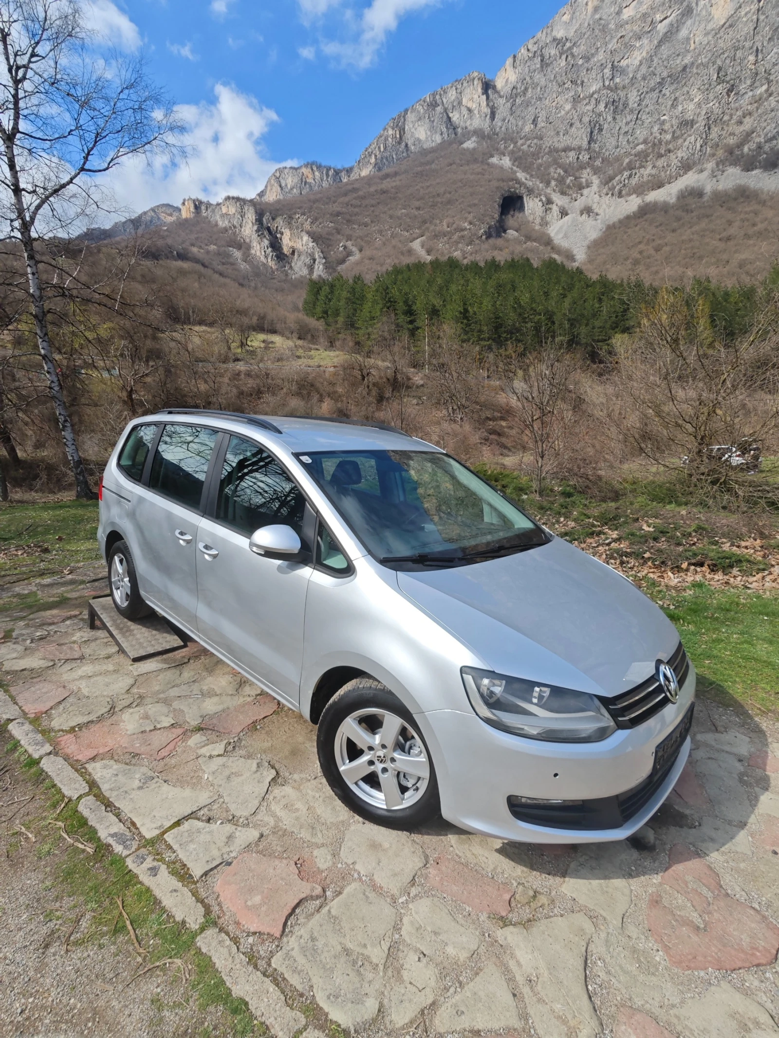 VW Sharan 2.0TDI 7 МЕСТНА, снимка 15 - Автомобили и джипове - 54068252