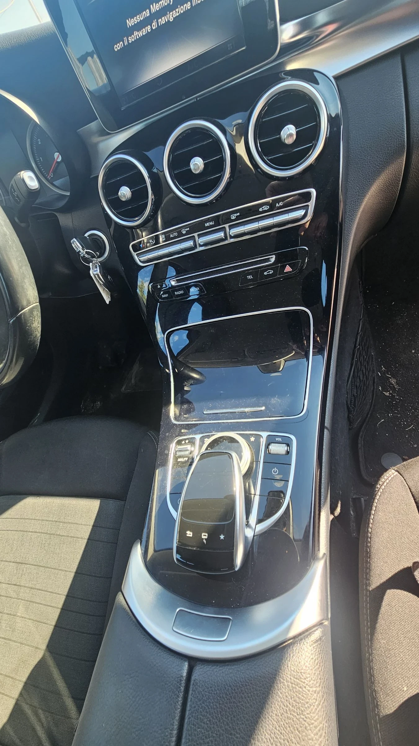 Mercedes-Benz C 180 160000км. Евро 6 автоматик, снимка 13 - Автомобили и джипове - 54096093