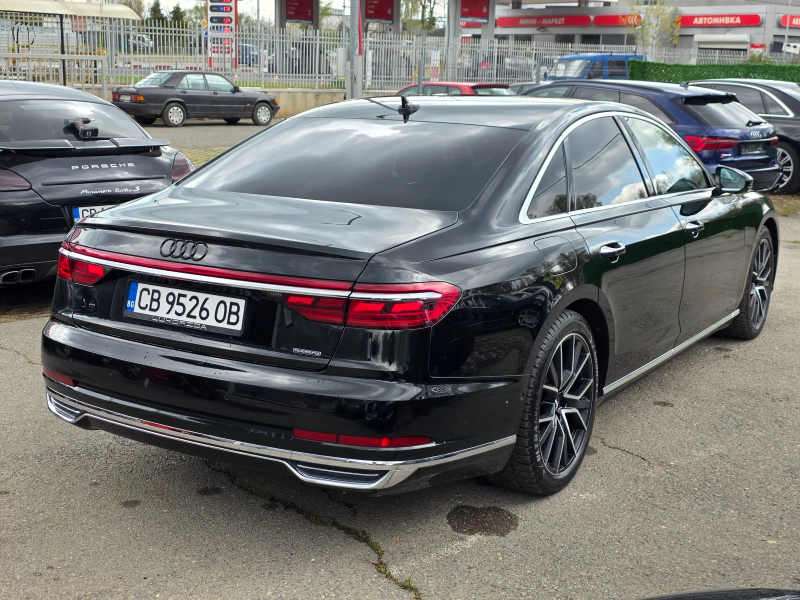 Audi A8 60TFSI / PLUG IN HYBRID / LASER , снимка 5 - Автомобили и джипове - 54239707