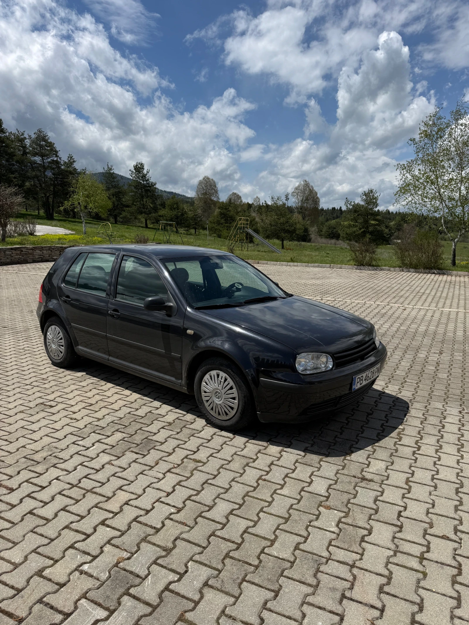 VW Golf 1.4, снимка 2 - Автомобили и джипове - 54572997