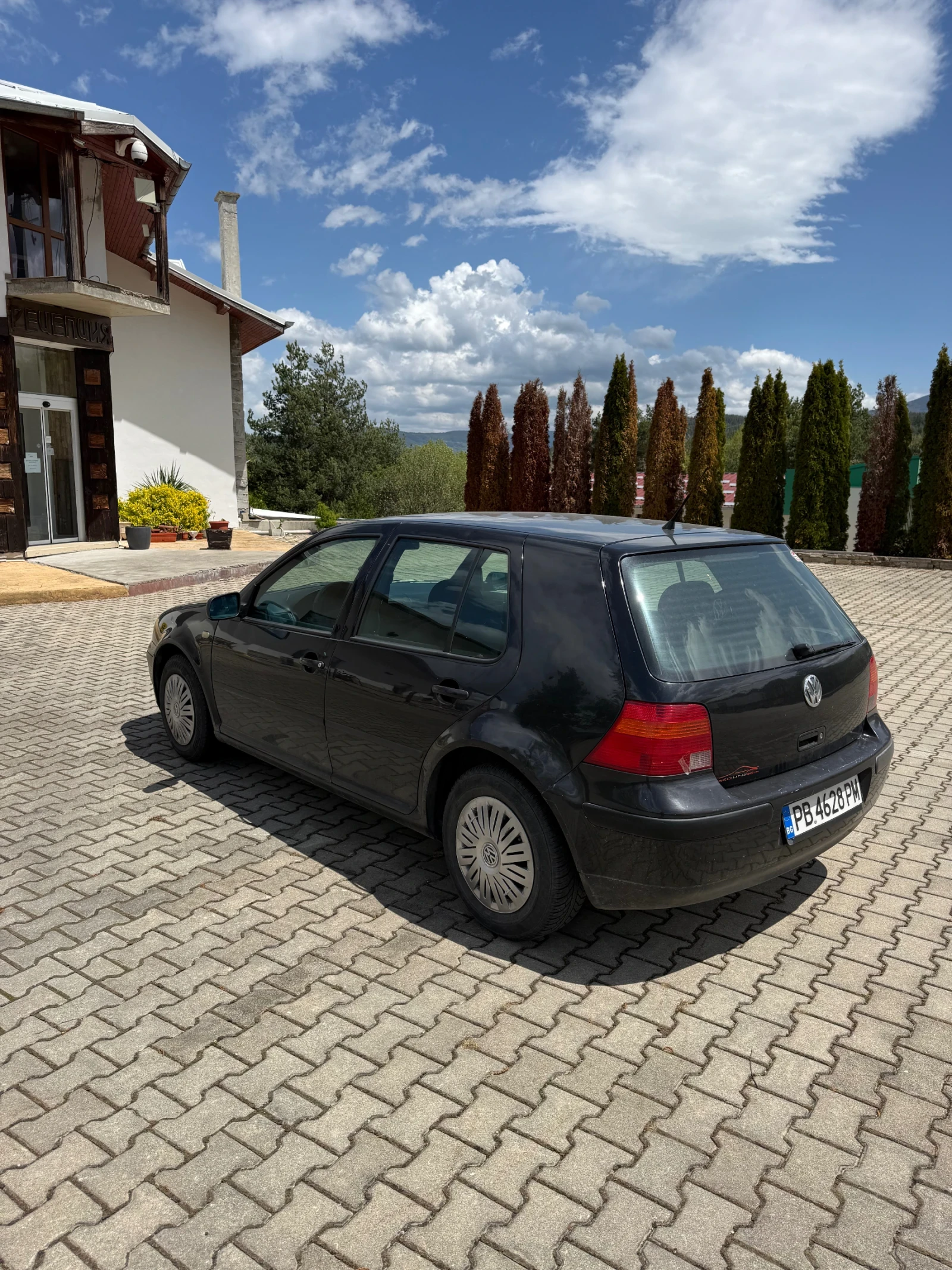VW Golf 1.4, снимка 4 - Автомобили и джипове - 54572997
