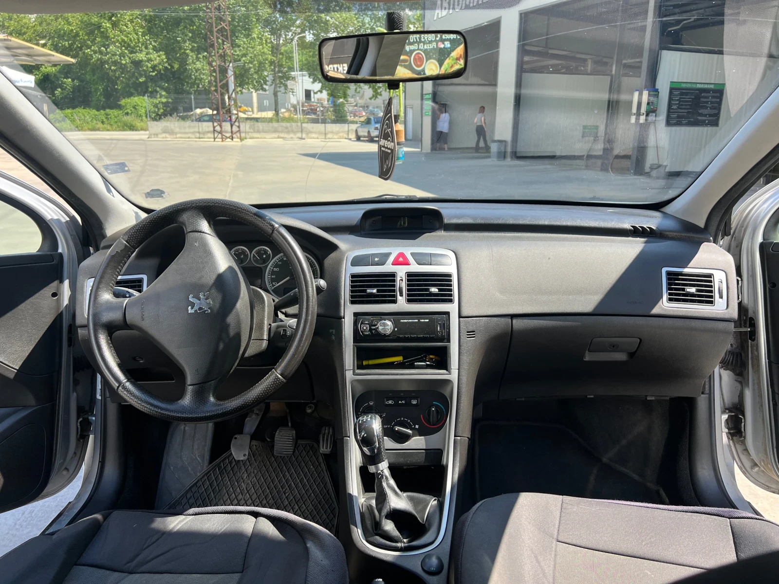 Peugeot 307, снимка 8 - Автомобили и джипове - 54809532