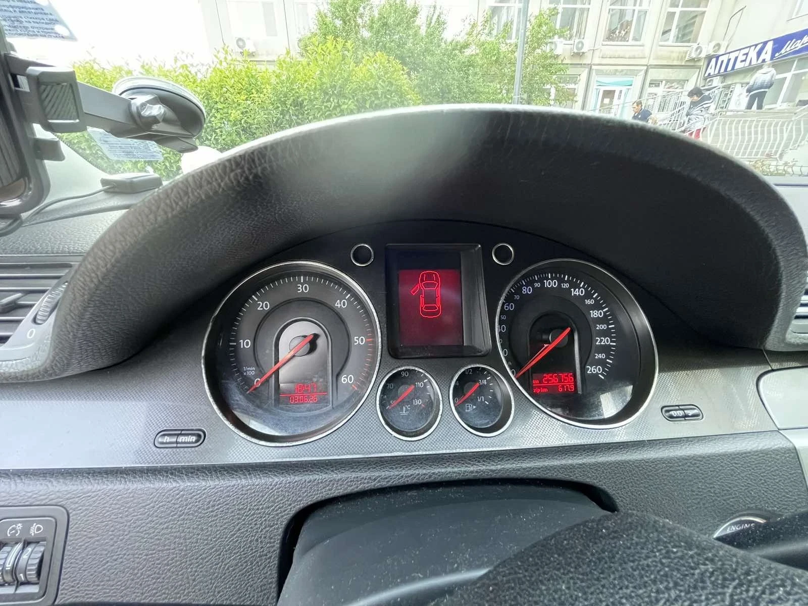 VW Passat, снимка 4 - Автомобили и джипове - 54861726