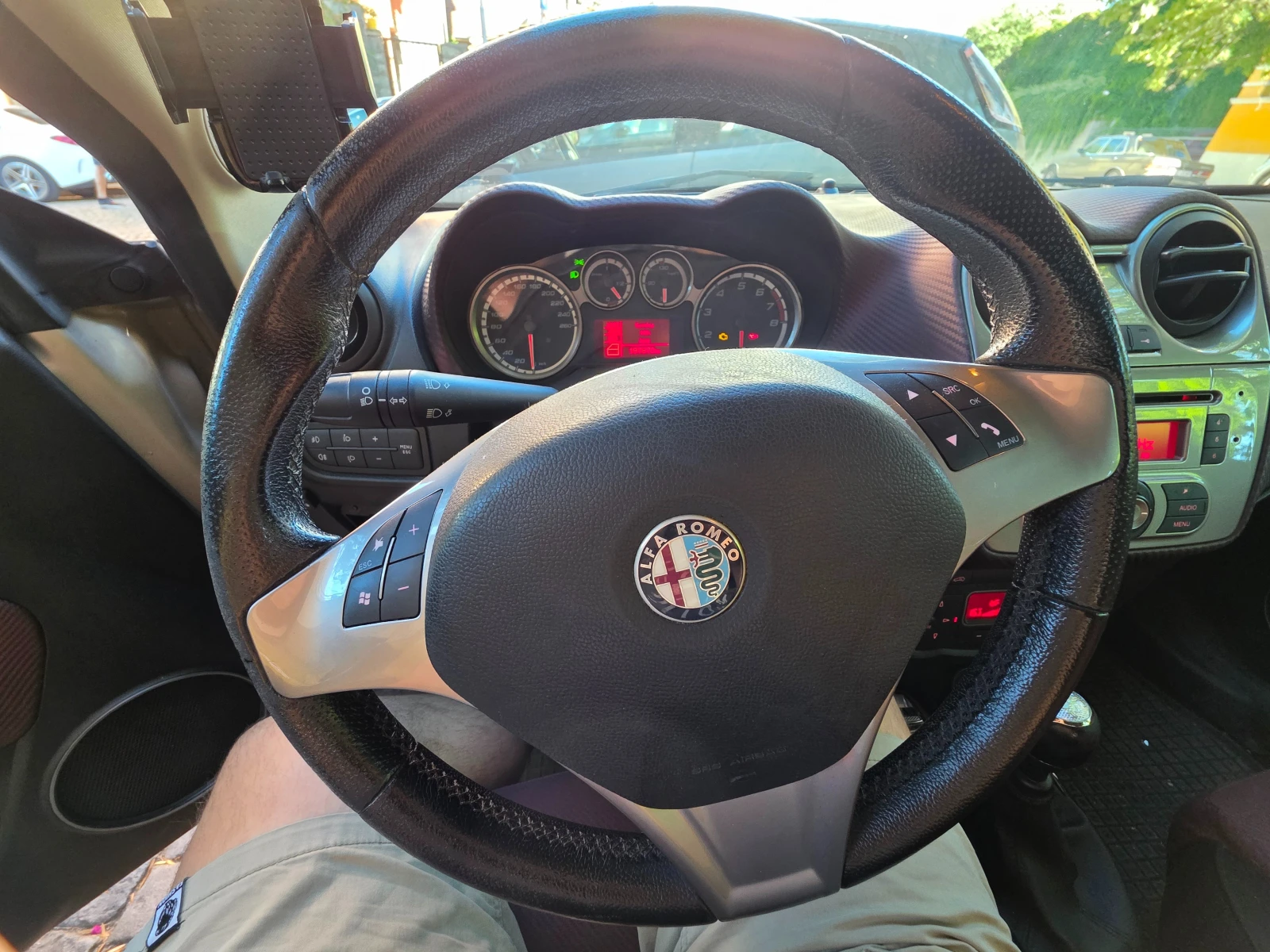 Alfa Romeo MiTo 1, 4 16V, снимка 7 - Автомобили и джипове - 54910616