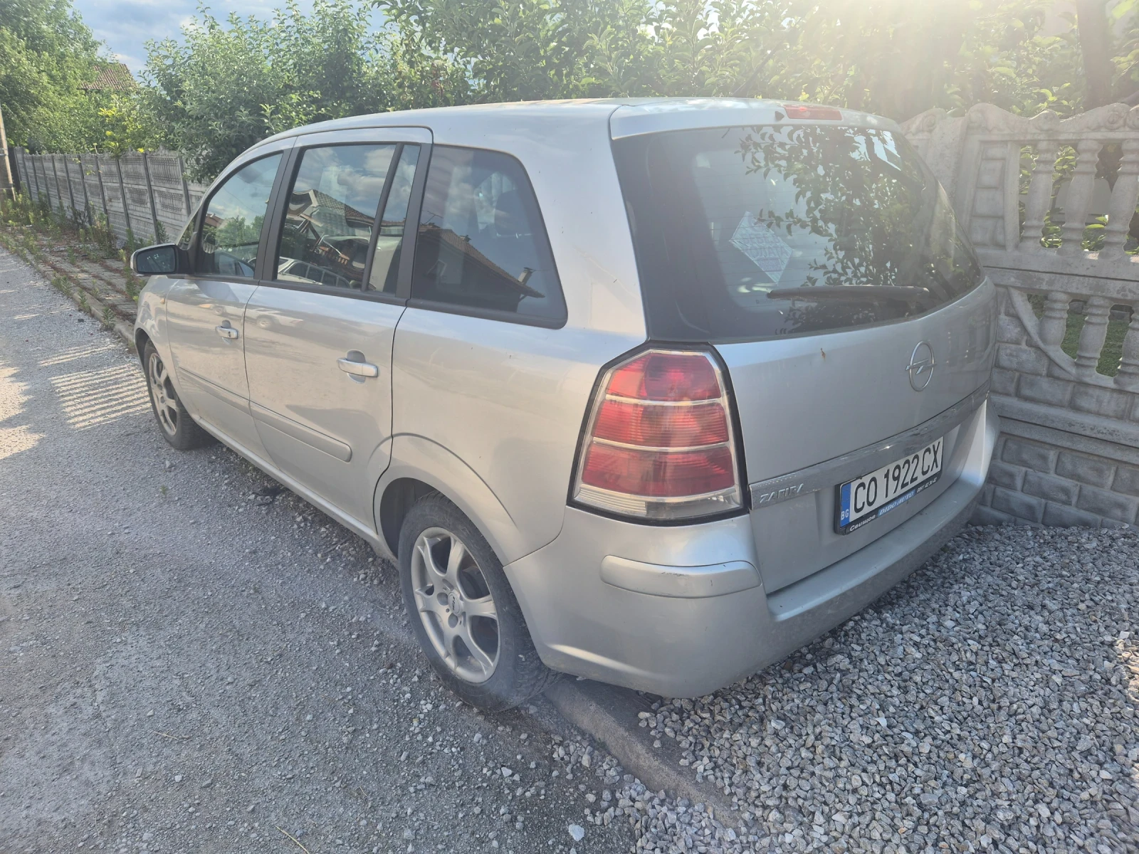 Opel Zafira, снимка 2 - Автомобили и джипове - 55177778