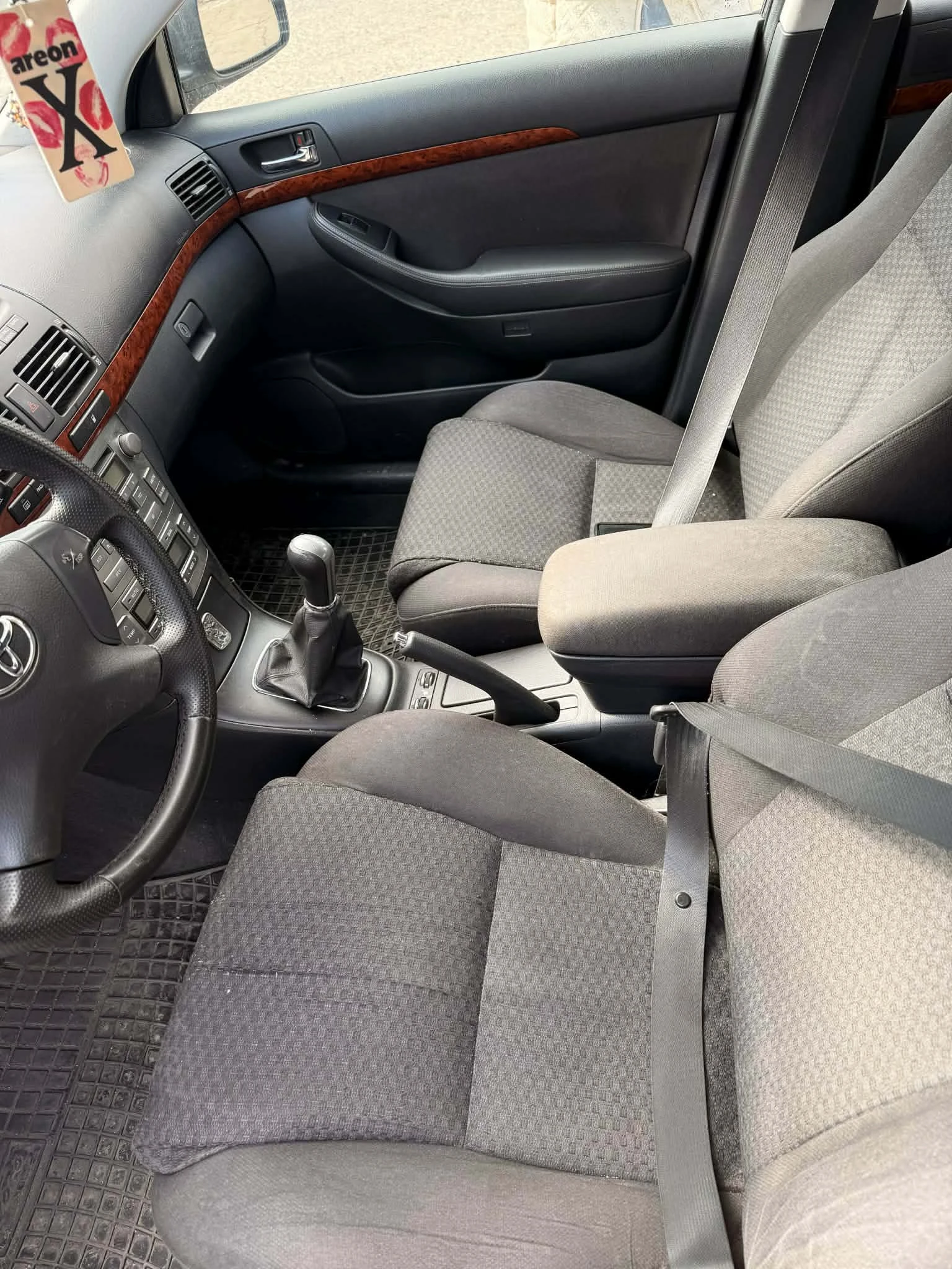 Toyota Avensis | Mobile.bg � ����������� 9