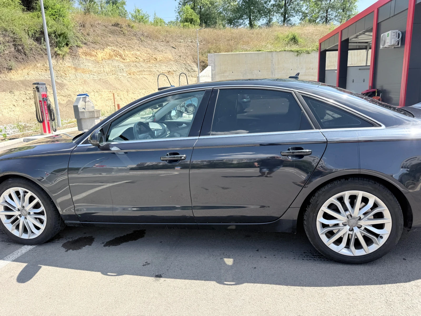 Audi A6 3.0 TDI, снимка 4 - Автомобили и джипове - 55556021