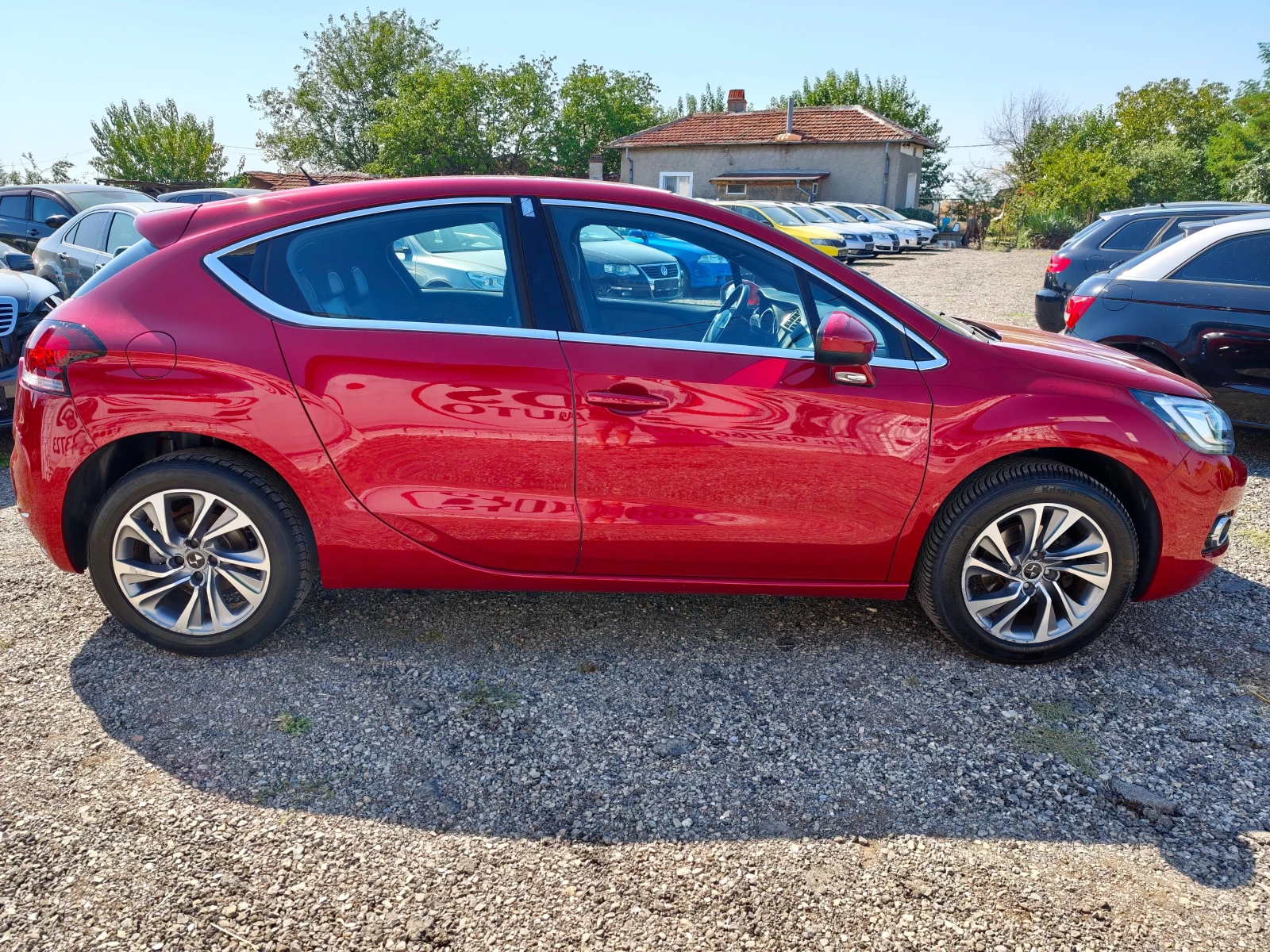 Citroen DS4 1.2i, снимка 6 - Автомобили и джипове - 55703991