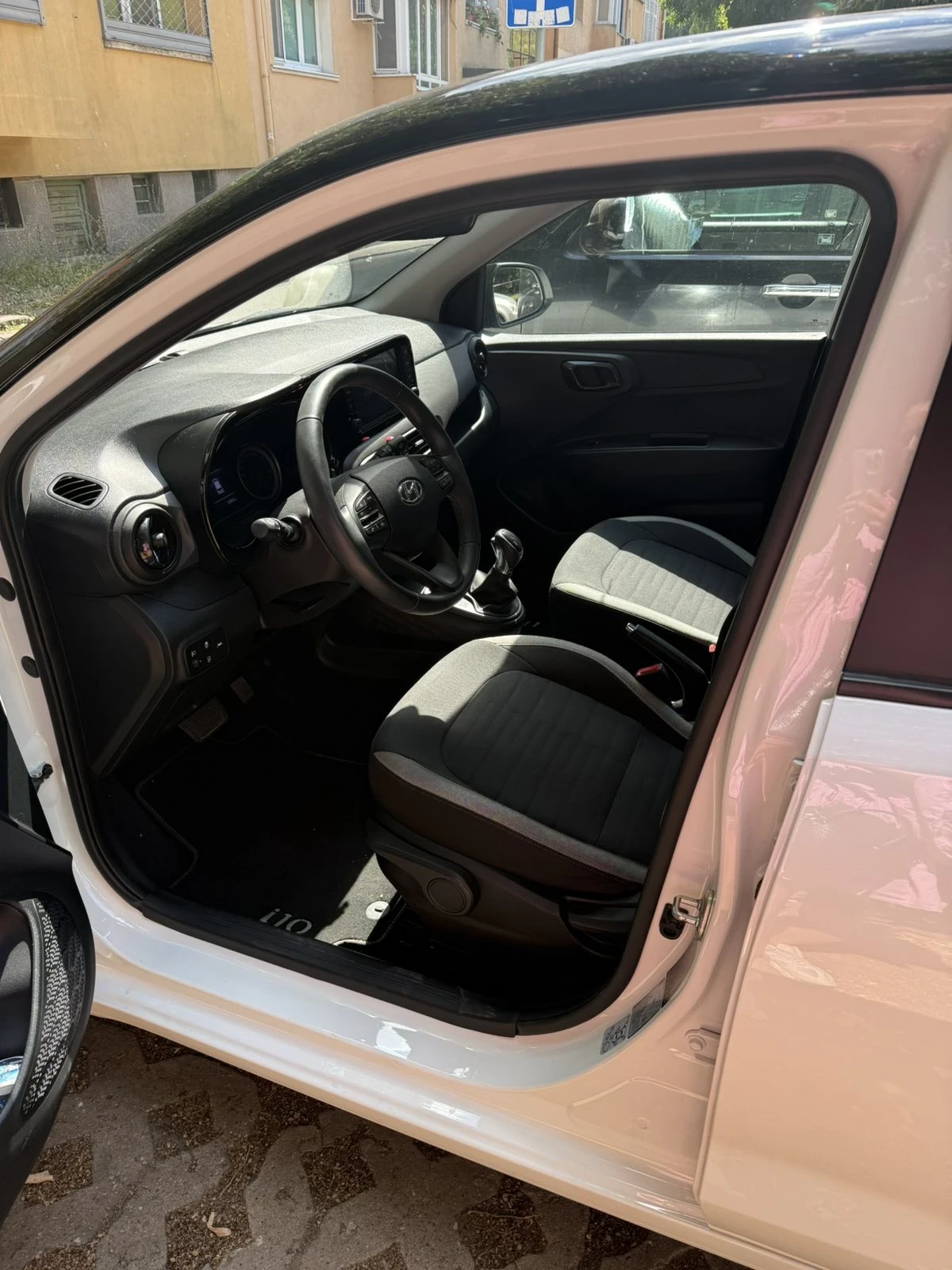Hyundai I10 1.2, снимка 4 - Автомобили и джипове - 55948327