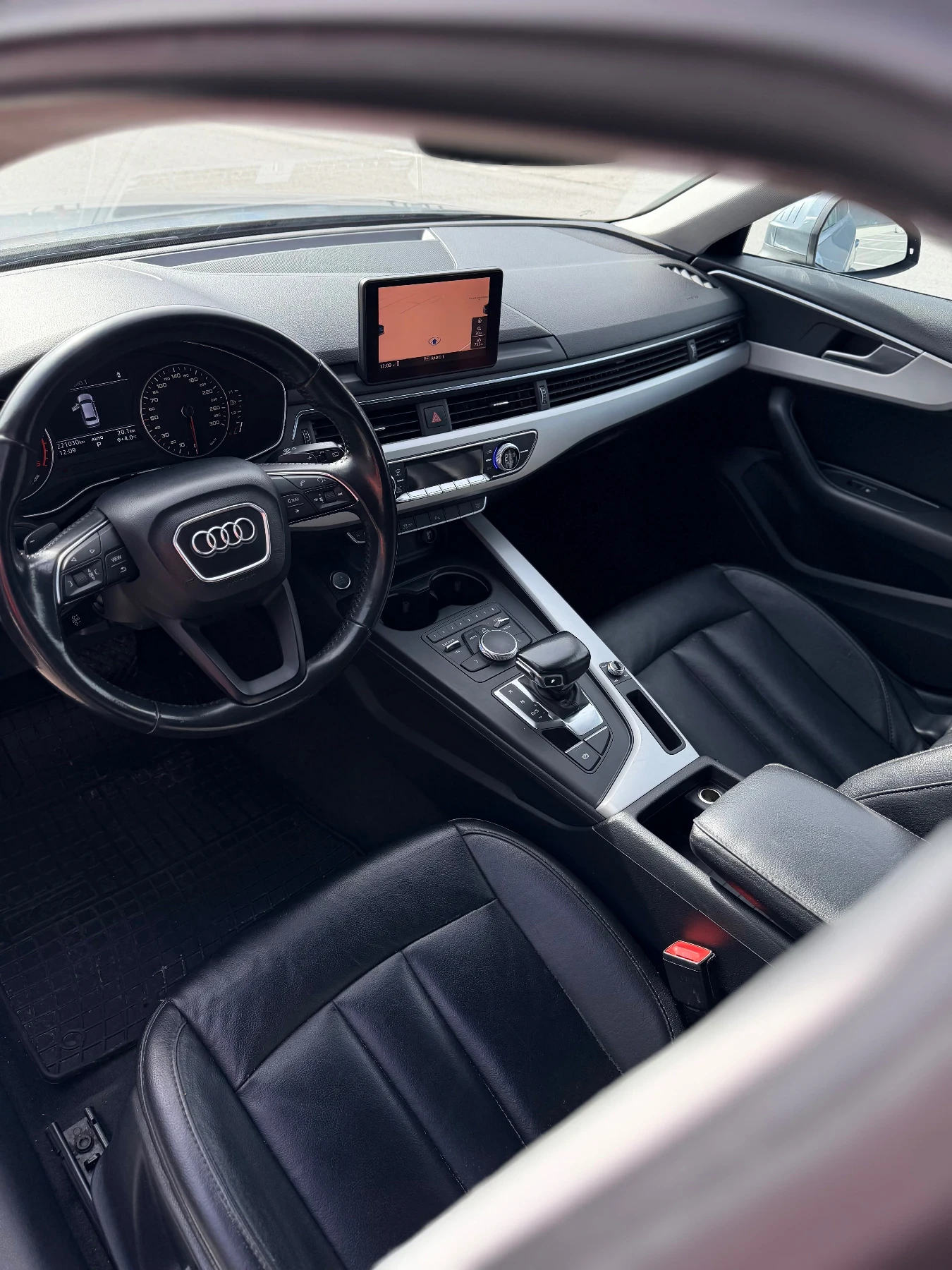 Audi A4 Business class, снимка 7 - Автомобили и джипове - 55977112