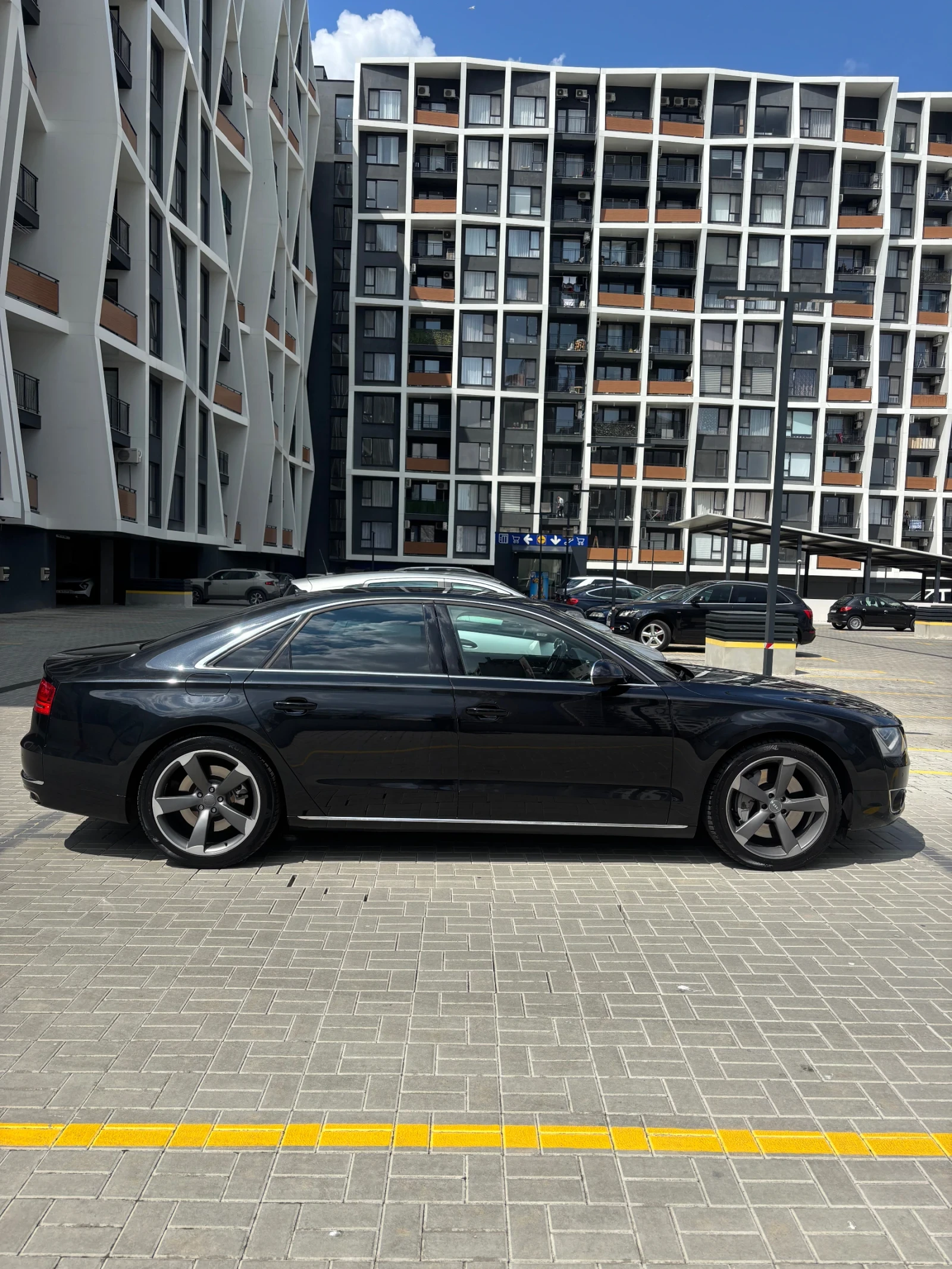 Audi A8 4.2ТДИ W12 пакет ТОП, снимка 4 - Автомобили и джипове - 56059731