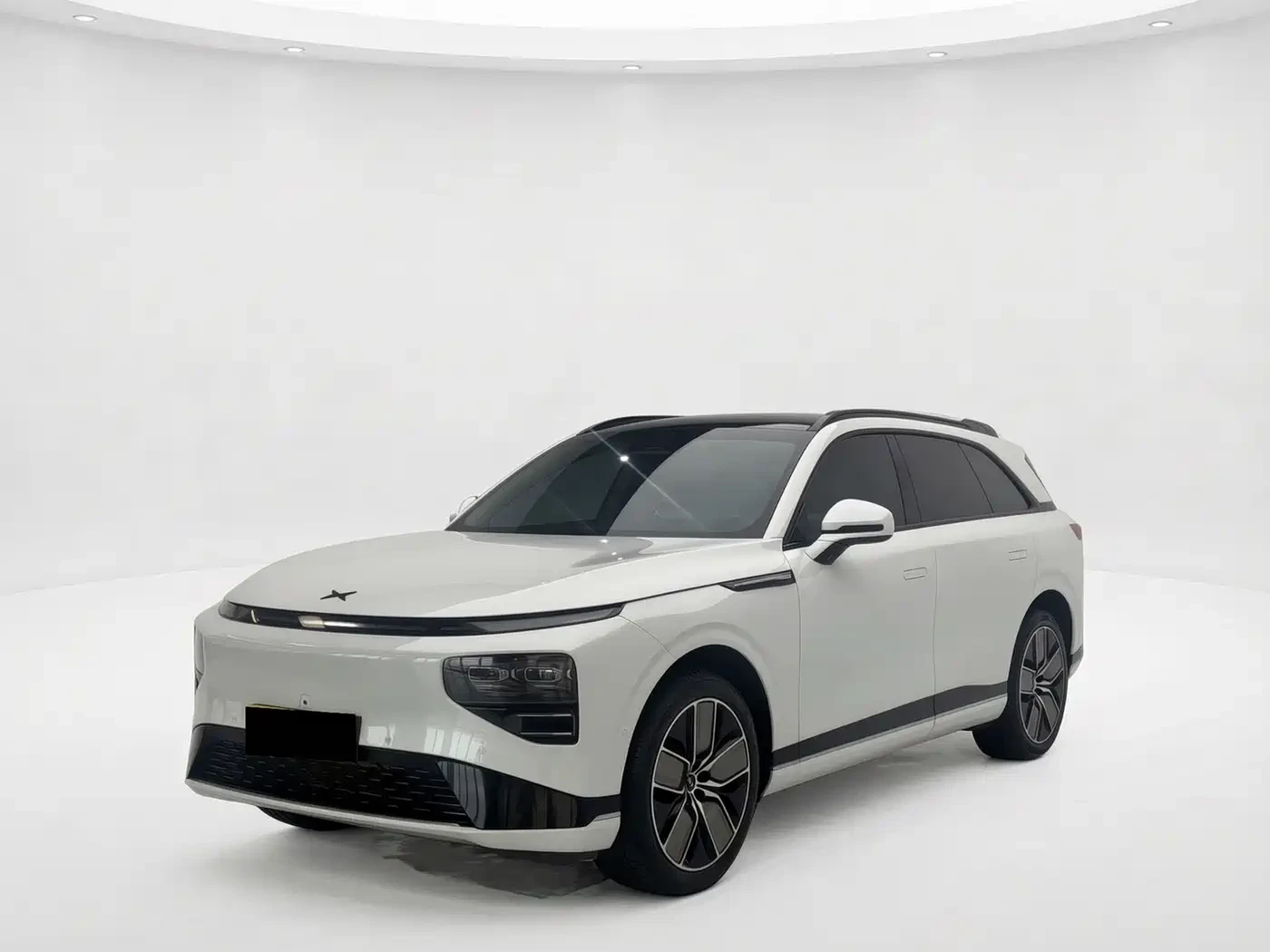 Xpeng G9 2022 650 Performance Max, снимка 3 - Автомобили и джипове - 56644831