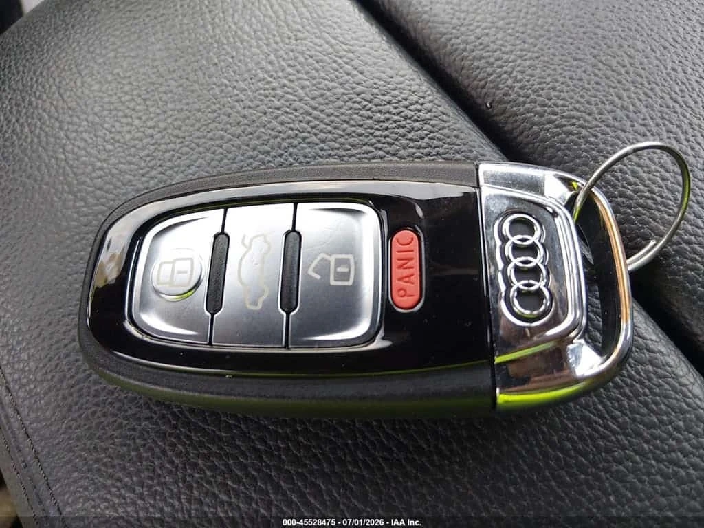 Audi A8  Long 4.0T  / Matrix / Distronic / Carfax , снимка 11 - Автомобили и джипове - 56656558