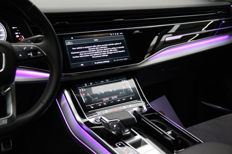 Audi Q8  50TDI/Virtual/Bang&Olufsen/Sline/Distronic, снимка 12 - Автомобили и джипове - 43434247