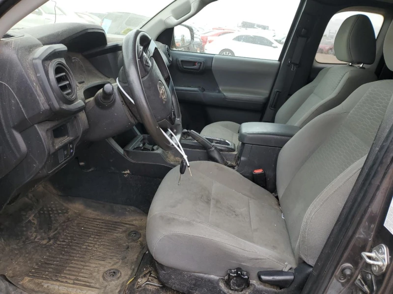 Toyota Tacoma ACCESS CAB 2.7, снимка 7 - Автомобили и джипове - 47778664